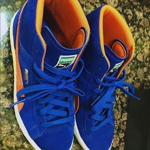 Blue & orange suede pumas